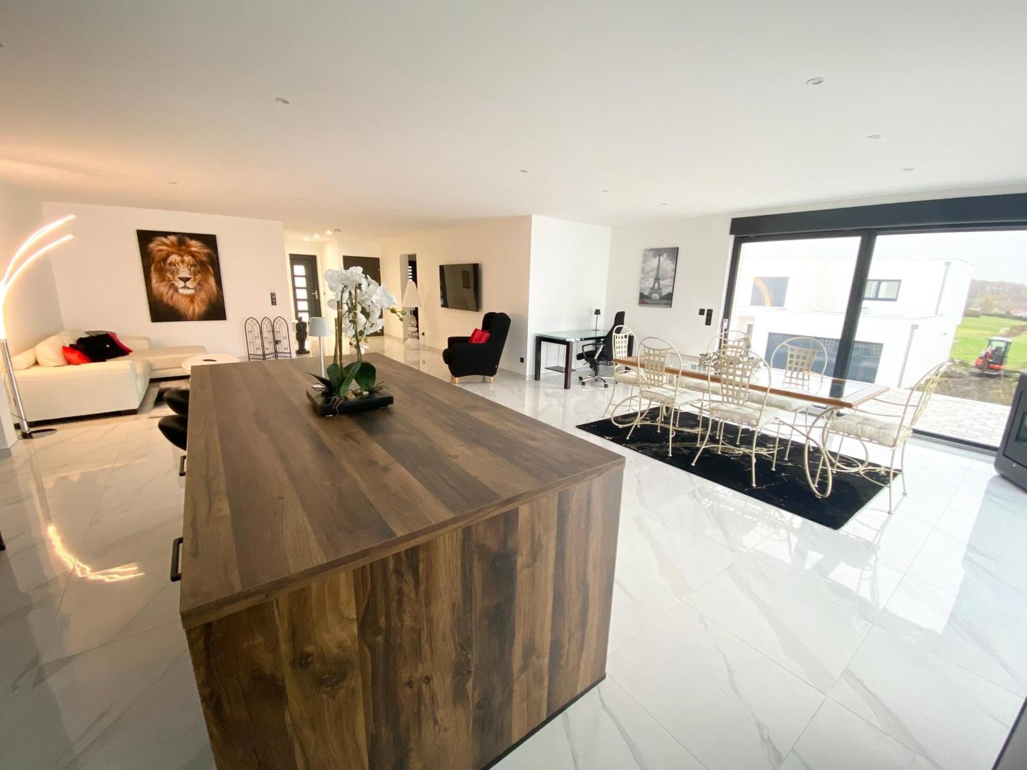 Princesse Neuve & Grand Standing ! Vakantiehuis Valmont (Moselle)